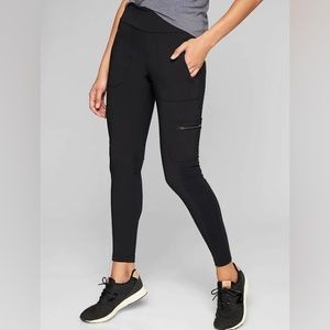 Athleta Black Highline Hybrid Cargo Lifestyle Travel Work Pant